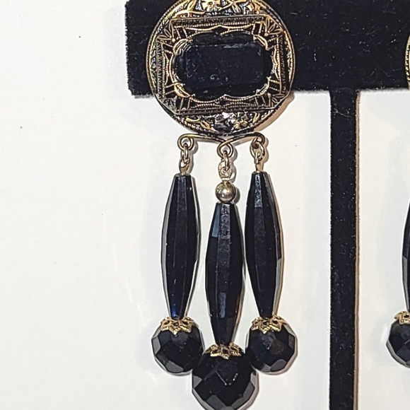LEWIS SEGAL BLACK DANGLY CLIP EARRINGS - Picture 3 of 9